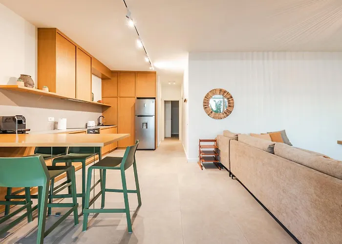 Jerina Coast By Pikhost